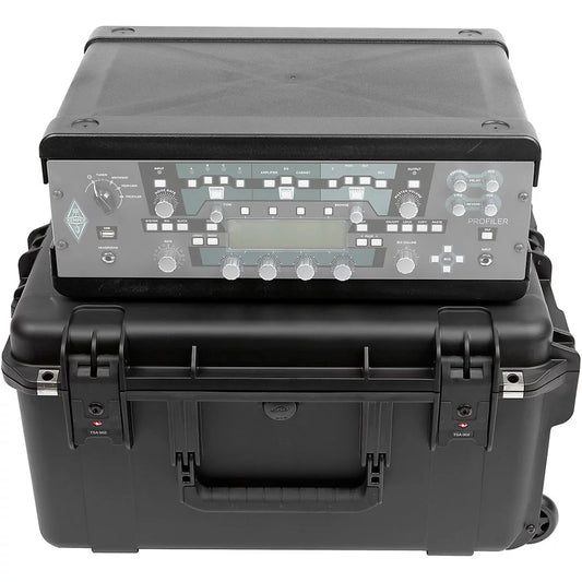 SKB Cases iSeries Case with Removeable 3U Rack Cage, TSA Locking Latches, Wheels