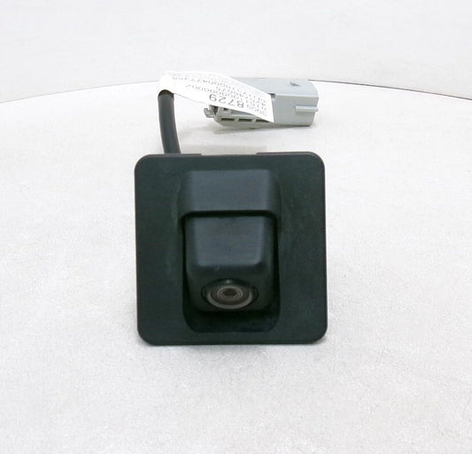 Pre-Owned 2018 Chevrolet Cruze Rear View Backup Camera 39098729 OEM (Good)