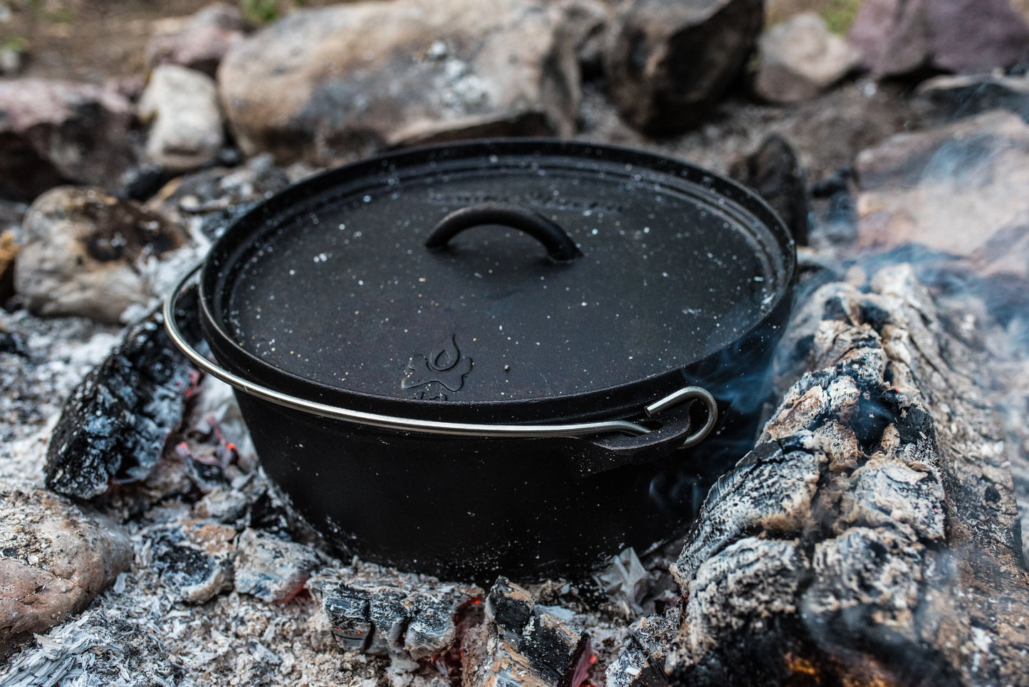 Camp Chef Classic 12 Cast Iron Dutch Oven