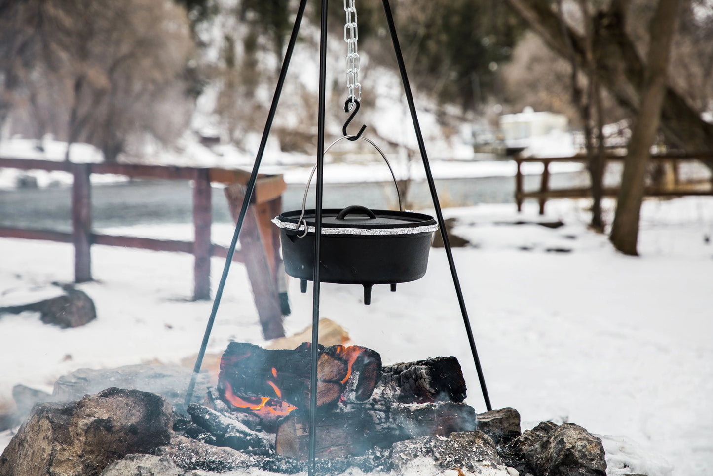 Camp Chef Classic 12 Cast Iron Dutch Oven