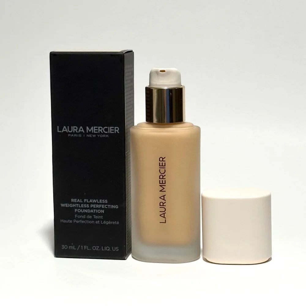 Laura Mercier Real Flawless Weightless Perfecting Foundation 3C1 Dune
