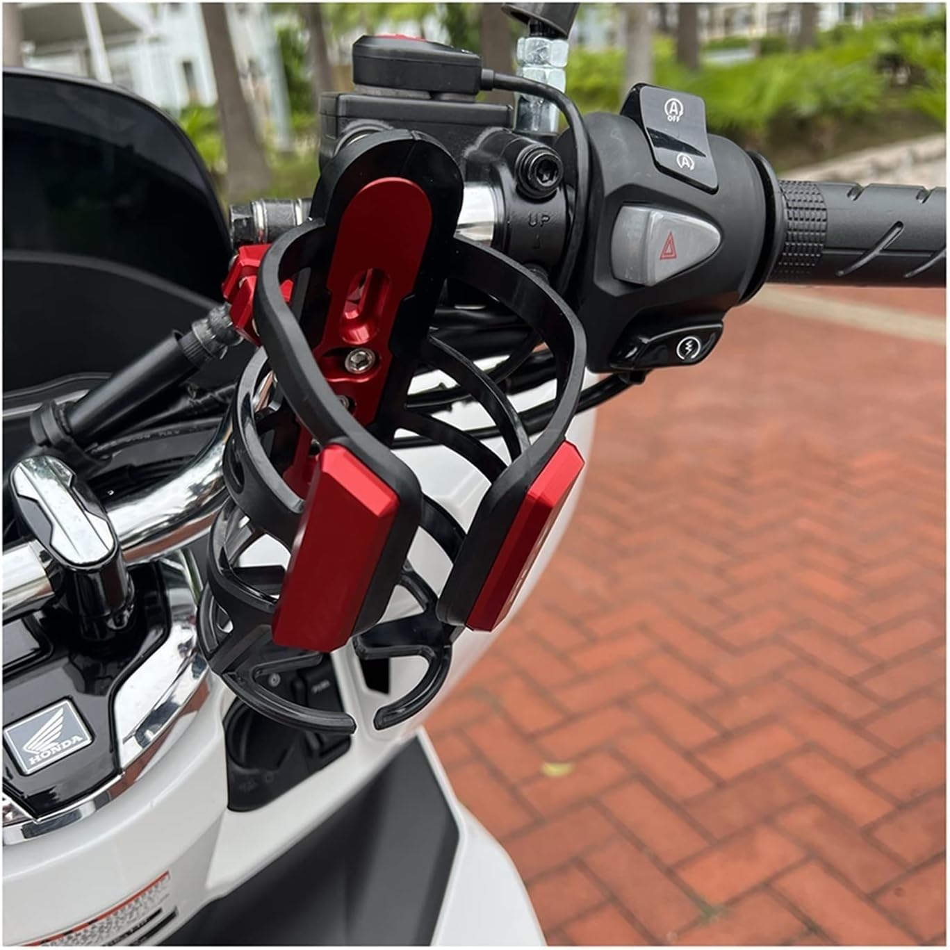 Moto Beverage Water Bottle Cage for Ducati Monster 620 695 696 795 796 800 Motorcycle Drink Cup Holder Sdand Mount portavasos de Moto (Color : Black)