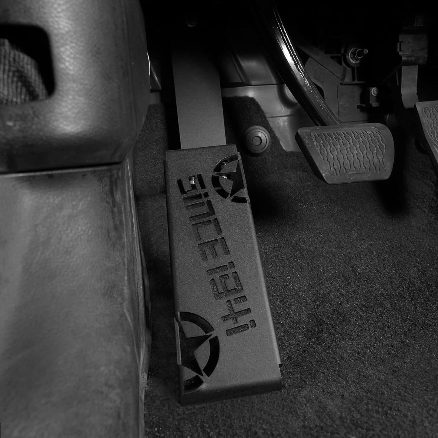 Hooke Road Dead Pedal Left Side Foot Rest Kick Panel Compatible with Jeep Wrangler JL/Gladiator JT (Excluding 4xe) 2018 2019 2020 2021 2022 2023 2024 2025