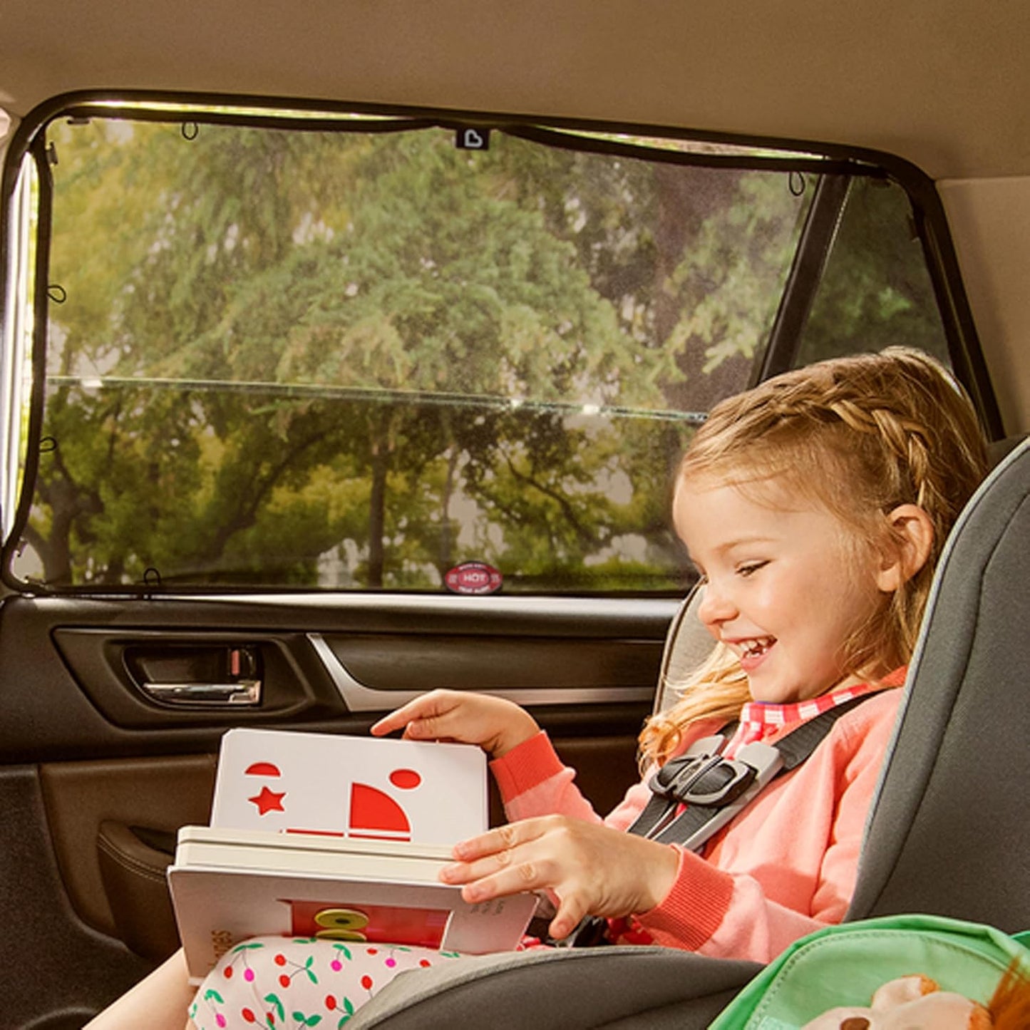 Brica 2PK Magnetic Strech-to-Fit Sunshade