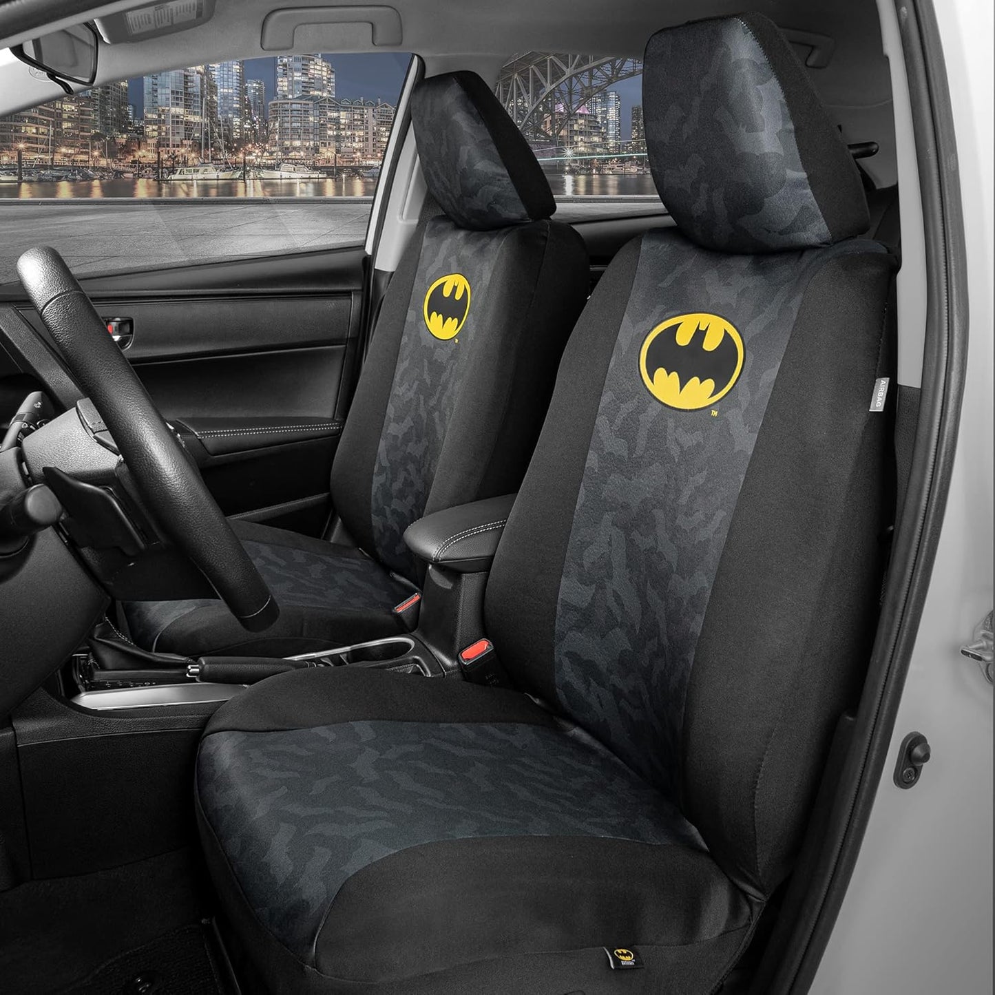 BDK Auto WBSC-1326: Batman Front Seat Covers