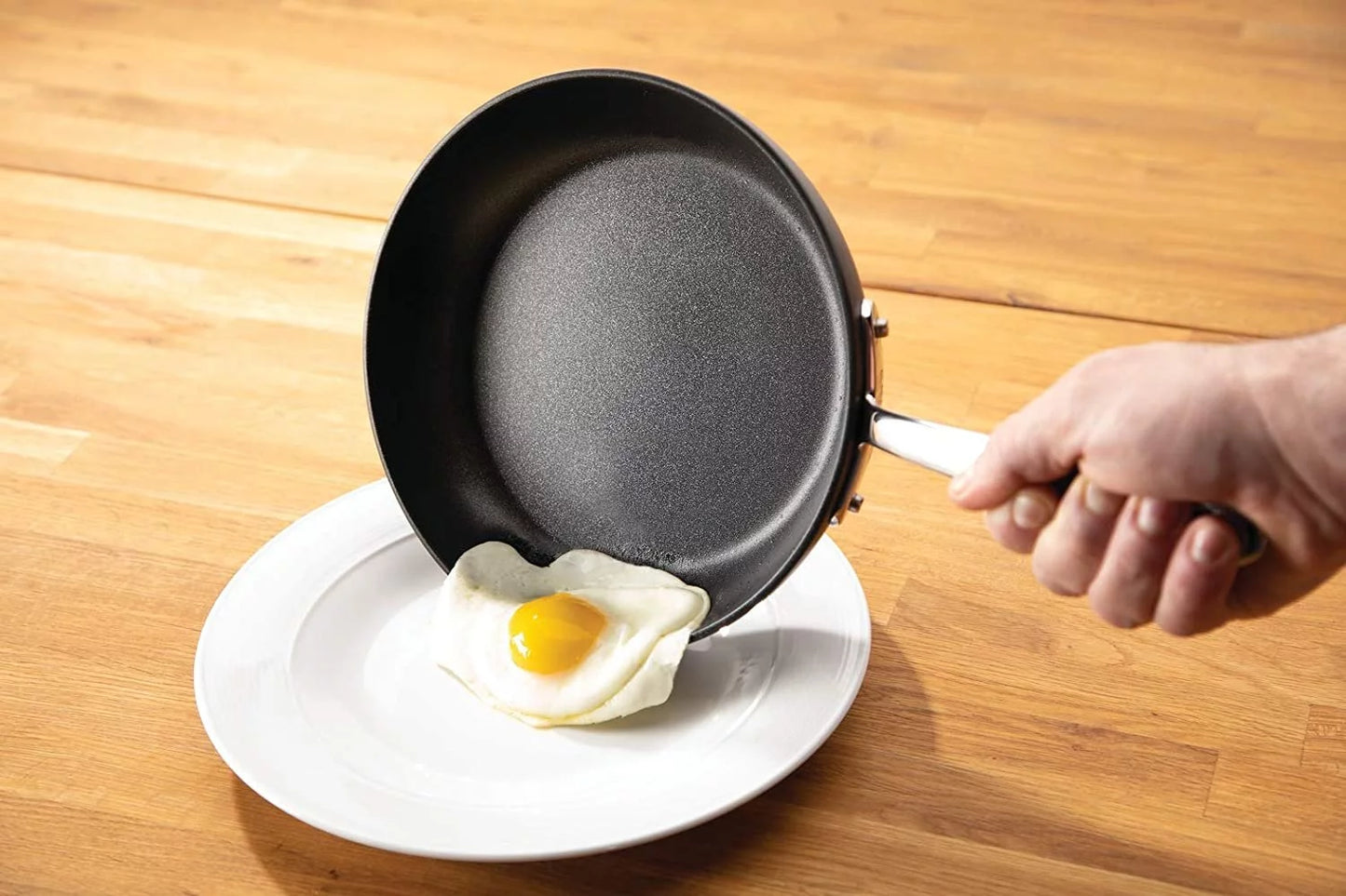 All-Clad Essentials Nonstick Fry pan set, 2-Piece