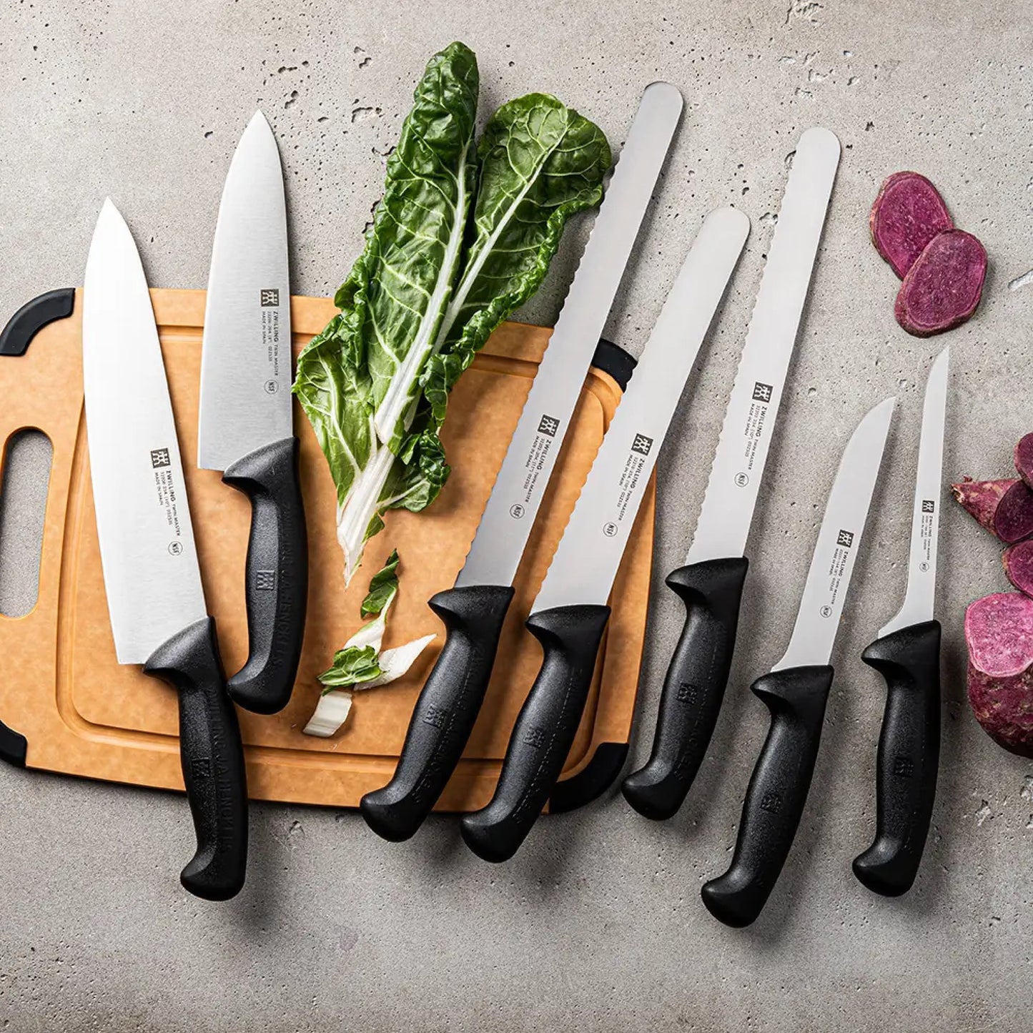 Zwilling Twin Master Black 11.5in Chef