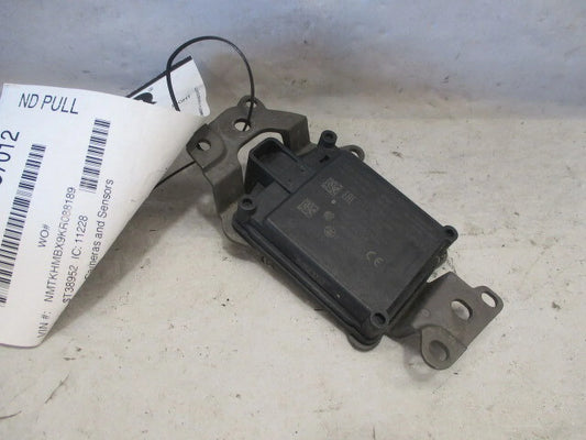 Pre-Owned 2019 Toyota C-HR Lane Departure Camera Windshield Mount OEM (Good)
