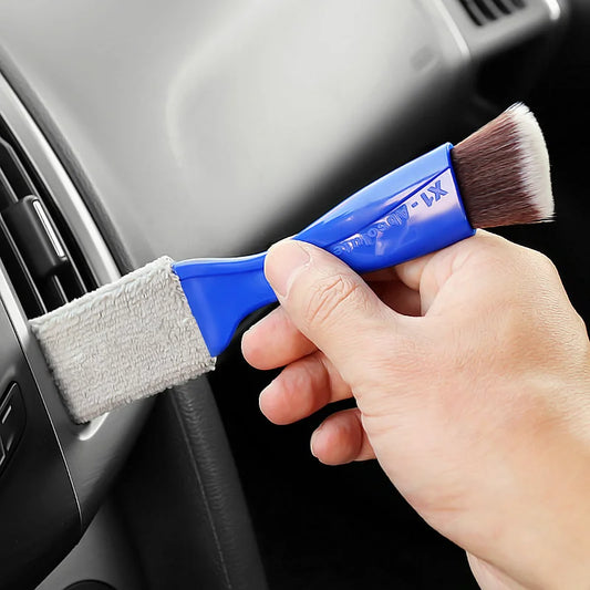Effortlessly Clean Your Car's Air Conditioner and Interior with Our Soft Brush - Perfect for Kids and Travel!