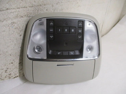 Pre-Owned 2011-2015 Jeep Grand Cherokee Overhead Roof Console Homelink & Sunroof OEM LKQ (Good)